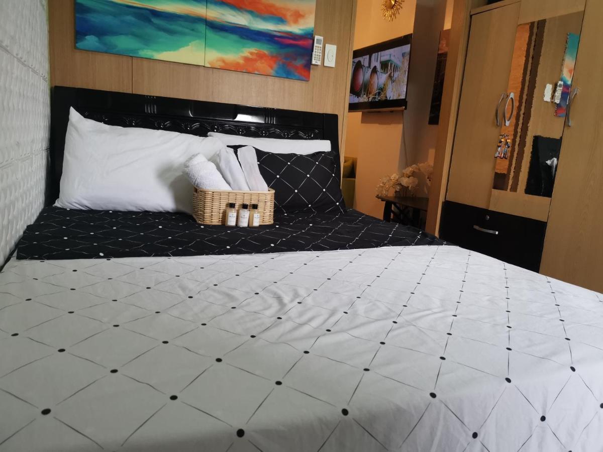 455B Shell Spacious Room Moa City View Manila Kültér fotó